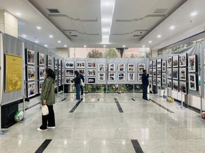 西安邮政“战疫情，奔小康”职工手机随手拍摄影展 定格感动，共筑梦想